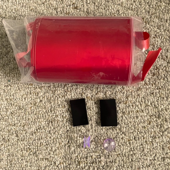 23 Inch Huge Red Bow - Picture 8 of 8